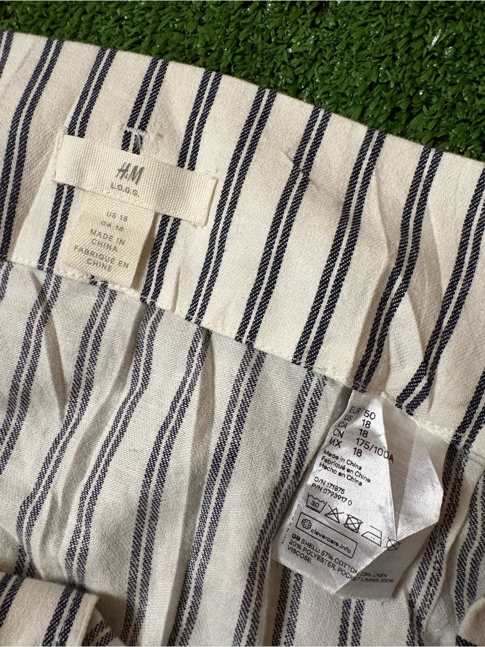 H&M White Mini Skirt with Navy Stripe & Button Front - Picture 5 of 6